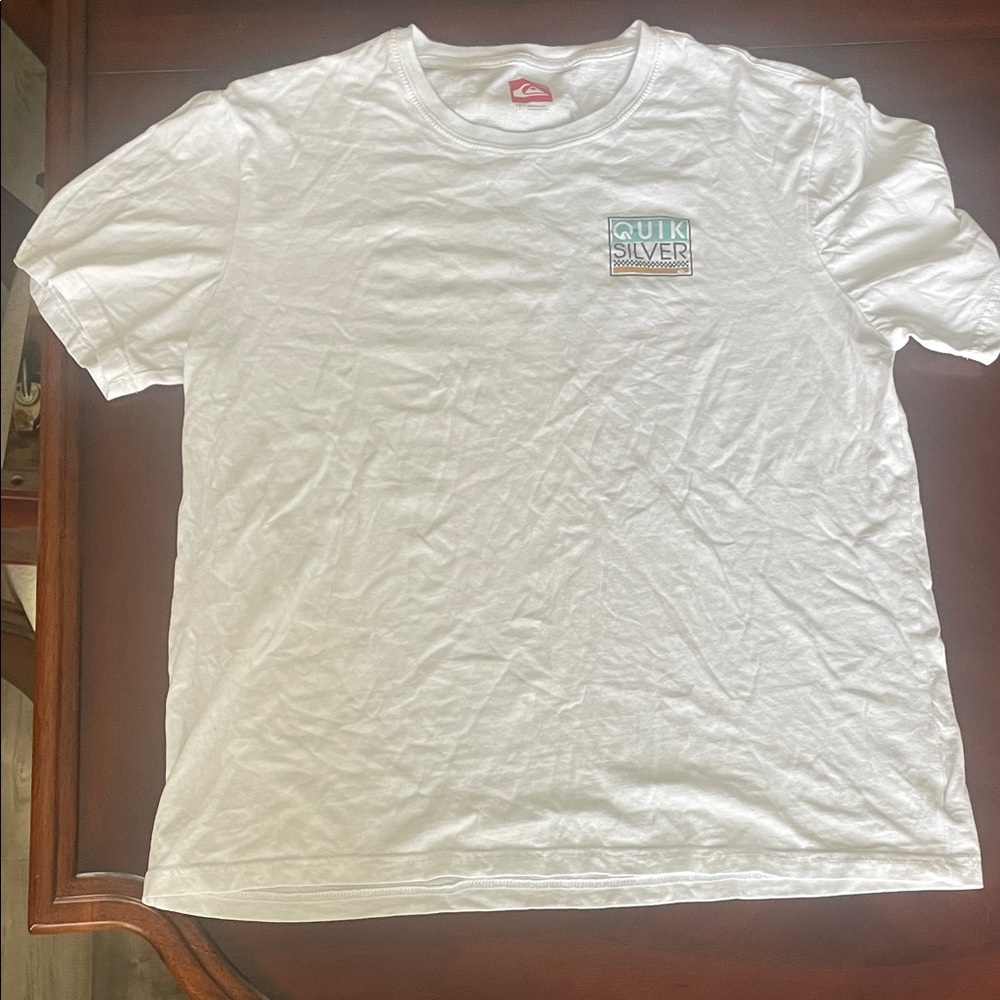 Quiksilver White Short Sleeve Tee